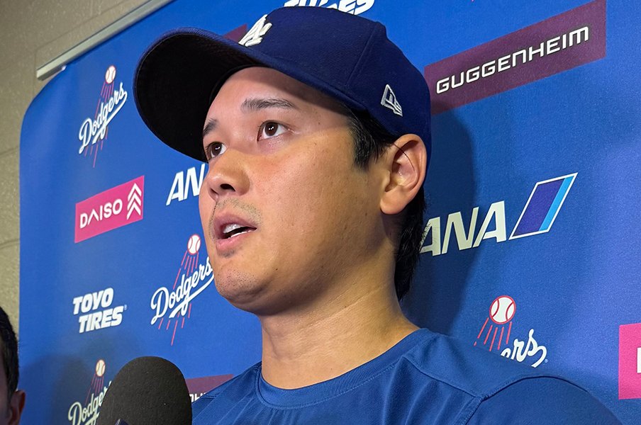 「苦しいと思うけど…」大谷翔平は“勝ちを消されても”崩壊リリーフ陣をかばった「調整モードは終わった、と」ロバーツ監督の一言に報道陣騒然＜Number Web＞ photograph by Naoyuki Yanagihara