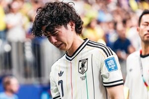 【注目】涙、涙の田中碧に久保建英がもらい泣き…何があった？「鎌田大地も落胆」「板倉滉と長友佑都、南野拓実は気丈に仲間を」ブラジル戦カメラマンは撮った