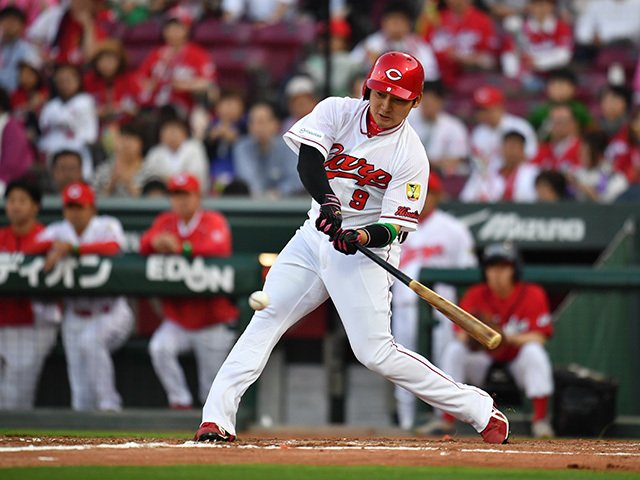 3番として100点満点」の丸佳浩。出塁率リーグトップに至るまでの道