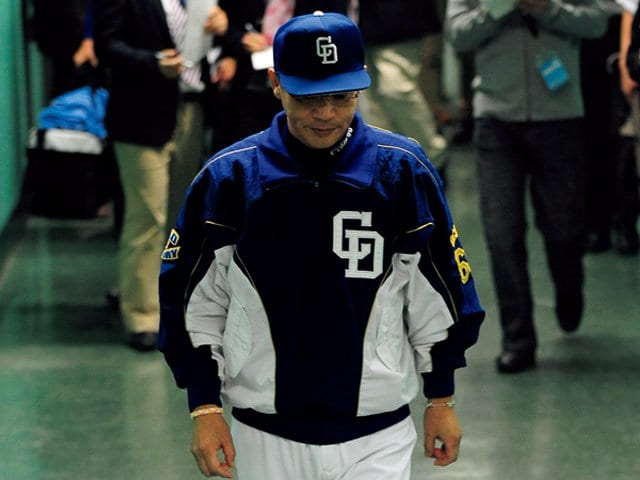 プロ野球　5冊セット　野村克也　落合博満　巨人　イチロー Sports Graphic Number1058・1059合併号（「似て非なる名将 落合