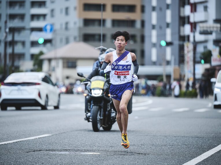 “花の2区”で圧巻の走りを見せた田澤。区間賞を獲得した　©Yuki Suenaga