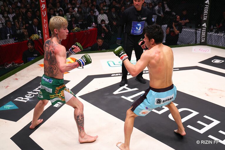 『RIZIN LANDMARK 5』斎藤裕vs平本蓮　©RIZIN FF