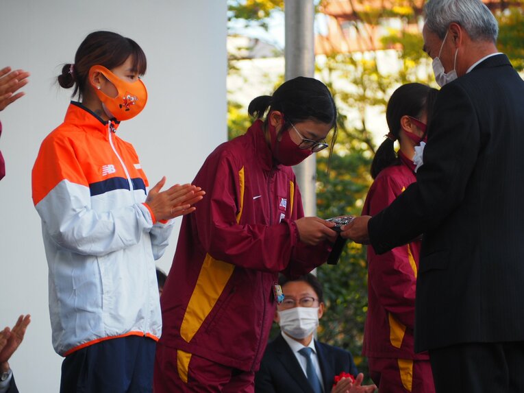 区間賞の表彰　©Yu Saito