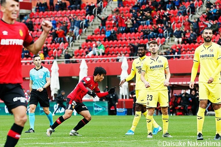 久保建英のバルサ12歳時＆ラモスとの談笑、見たことある？ 成長を名場面で振り返る(4)