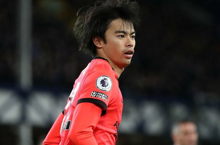 南米でも報道が出始めるなど三笘薫はワールドクラスへの道を歩み始めている。三都主アレサンドロにドリブラー、相手SB視点で語ってもらった ／ photograph by Jan Kruger/Getty Images