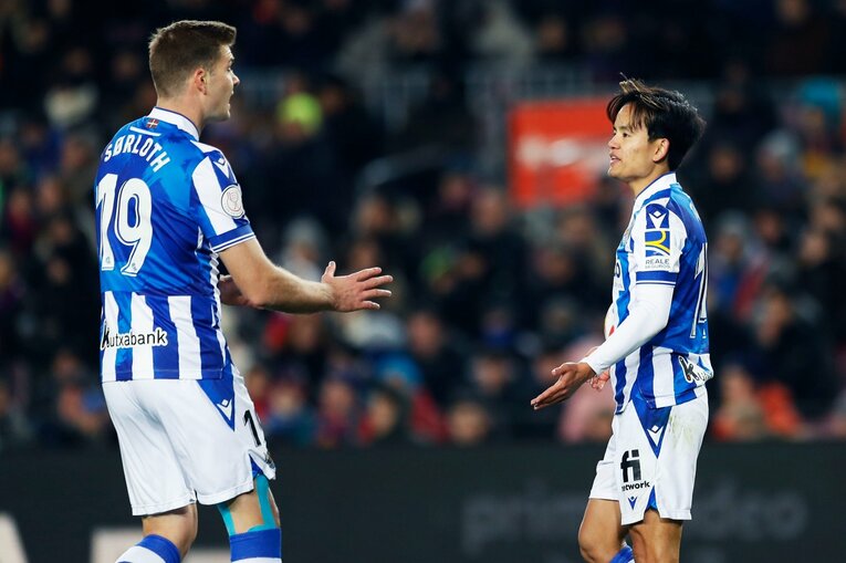 「クボのことは知ってるよ」バルササポに久保建英が笑顔で… 放送なしが惜しい「名手ブスケッツが声を荒げた」鮮烈プレー〈現地撮影〉(39)