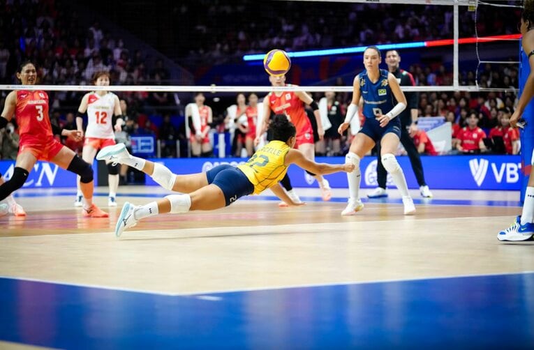 VNLブラジル戦　©︎Volleyball World