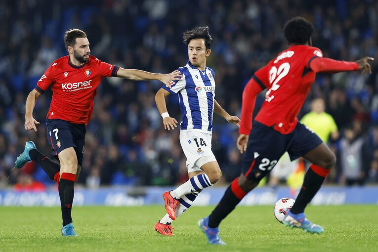 「クボ先発じゃないの？ 何でか知らないけど」驚く相手ファン…久保建英はキレキレでも「監督の采配後、表情と流れが…」カメラマンは現地で見た(8)