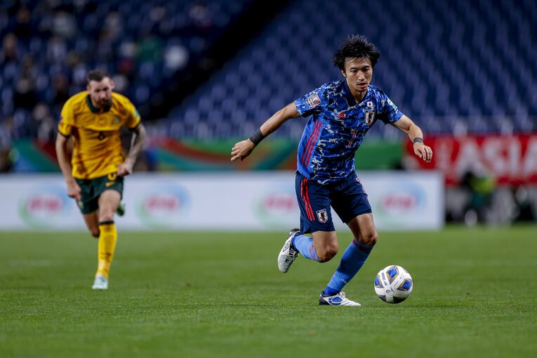 “致命的なミス”で評価を下げた田中碧が巻き返すために必要なものとは？ 日本代表には不可欠でもドイツ2部では苦戦中な理由(27)