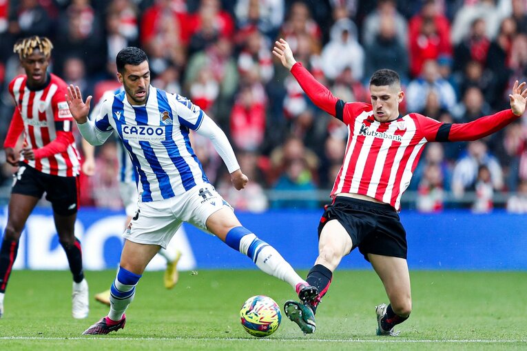 「クボには開幕前から…今はそれ以上の期待だ」MVP→徹底マークで不発も久保建英21歳“バスクダービー両軍サポの熱視線”をカメラマンは見た(18)