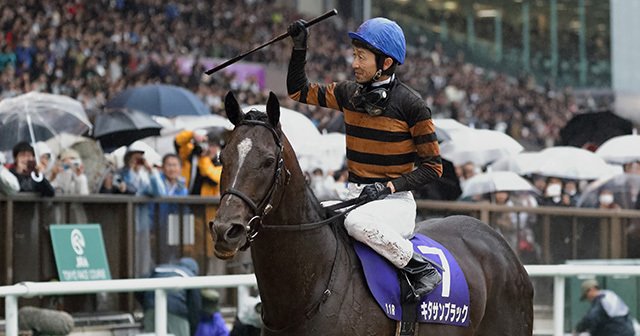 2／3）武豊、最内強襲を選んだ英断と信頼。キタサンが最速の末脚で天皇