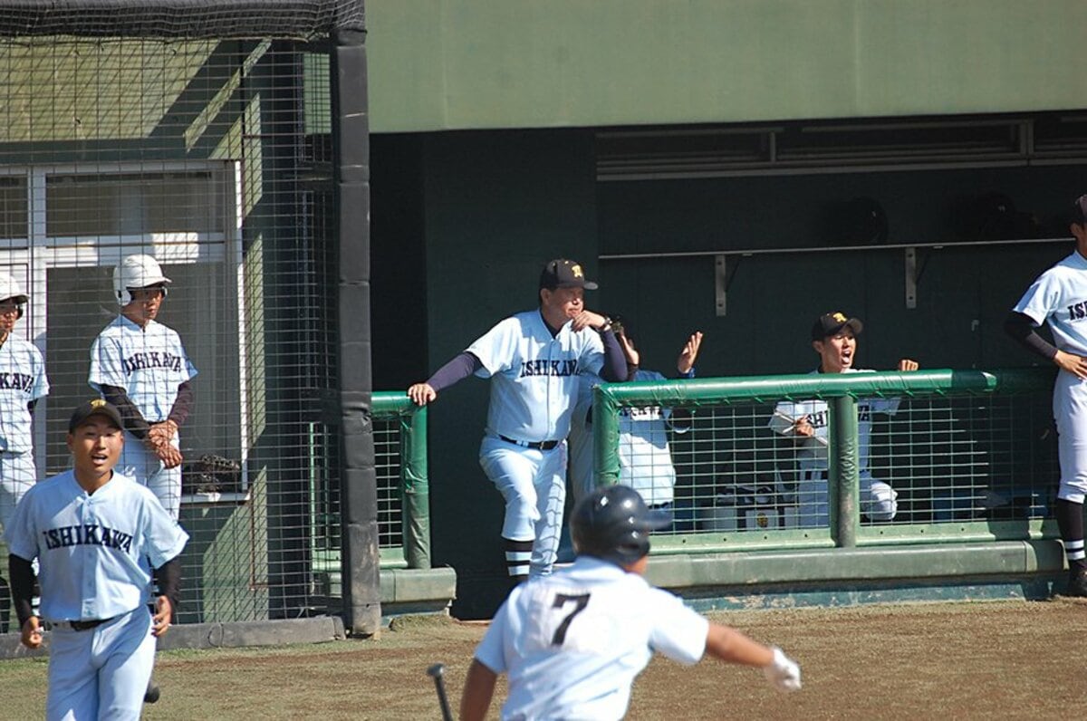 昔は裏切り者と散々叩かれました」 甲子園準V2度の名将、“20年不