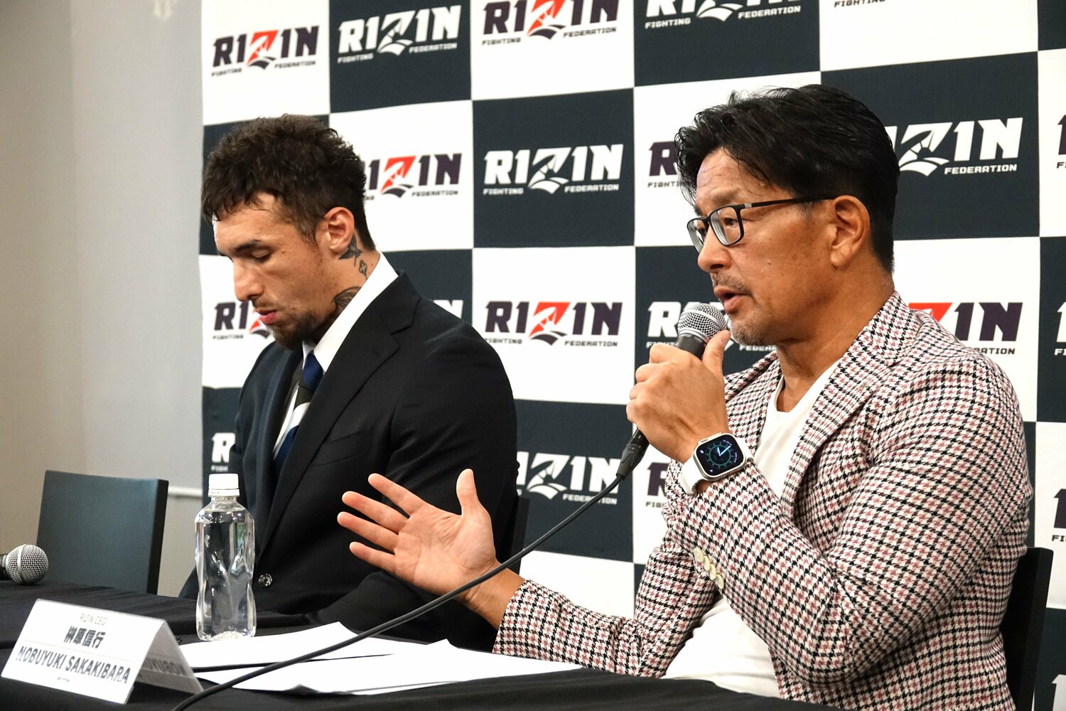 今後のアンチ・ドーピングの取り組みについて語る榊原信行CEO　©Koji Fuse