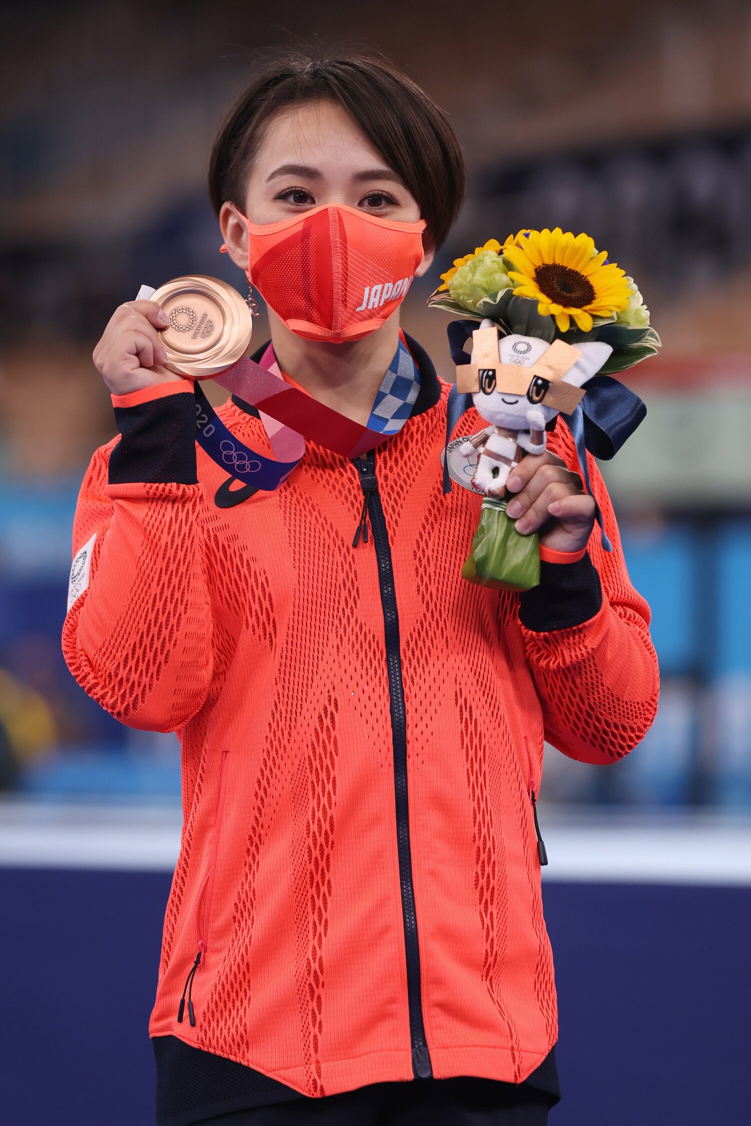 2021年8月2日、東京五輪「種目別床」で見事に銅メダルを獲得した村上（新着写真は「関連記事」からもご覧になれます）　(C)Getty Images