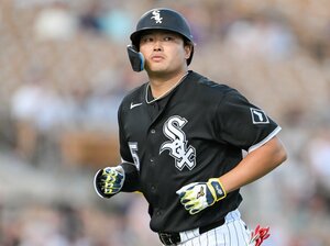 「“賭け”は正しかった」ホワイトソックス・村上宗隆の現地リアル評…打率低調でも「大谷超え」の“ある数字”とは？ 米メディアが意外な高評価のワケ