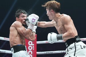 「アフマダリエフの表情が変わった」じつは“試合開始20秒”に勝負の分け目…井上尚弥はいかに敗者の心をへし折ったか？ 怪物と最も拳を交えた男の証言