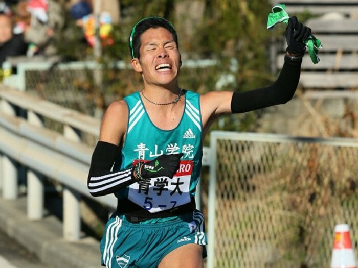 高速展開の往路、重要さを増す復路。箱根駅伝、青学と東洋の戦略を予想！＜Number Web＞ photograph by AJPS/AFLO SPORT