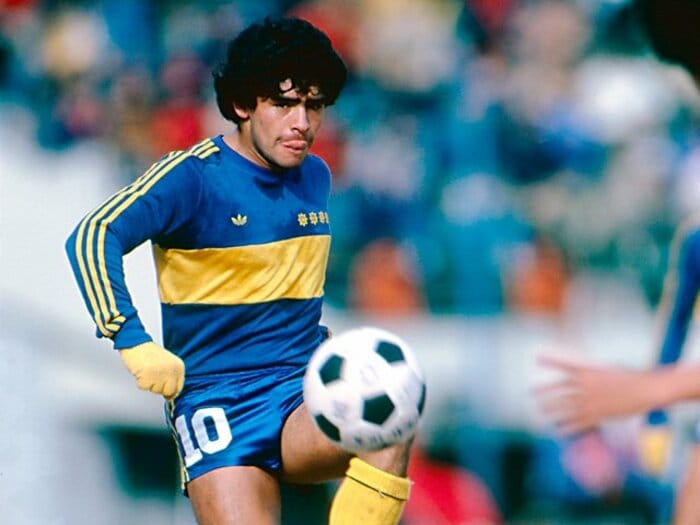 【貴重な1枚】18歳の美少年・マラドーナ、見たことある？「なぜ私は41年前に“神の子”を撮影できたか」＜Number Web＞ photograph by Yoshiyuki Kurai