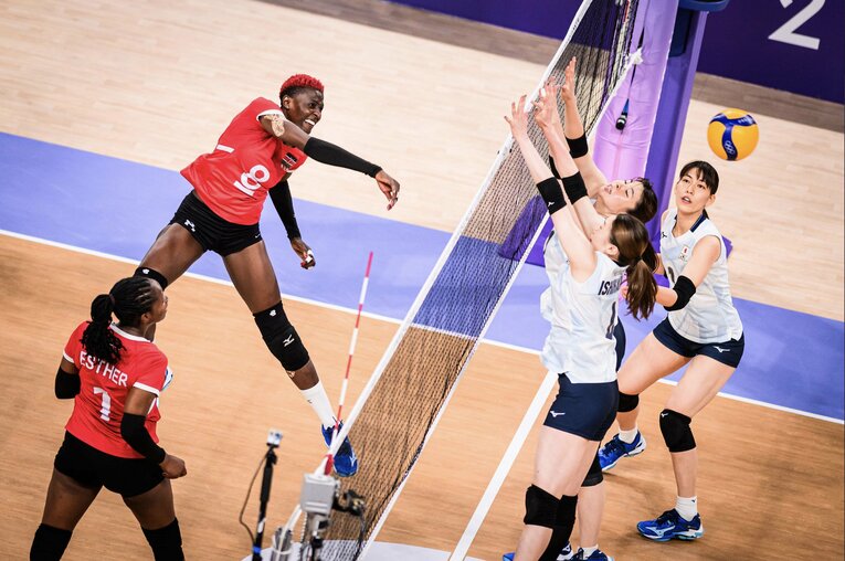 パリ五輪予選ラウンド・ケニア戦　©︎Volleyball World