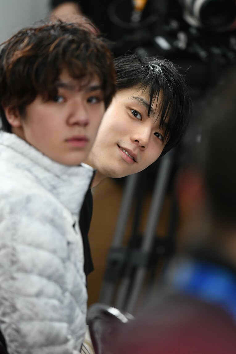 羽生結弦と宇野昌磨　©JMPA