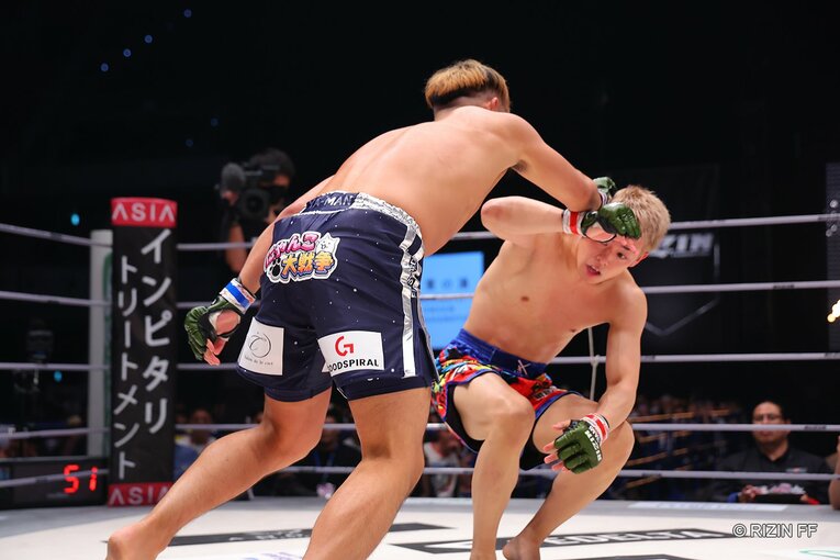 『RIZIN.42』YA-MAN vs 三浦孝太　©RIZIN FF