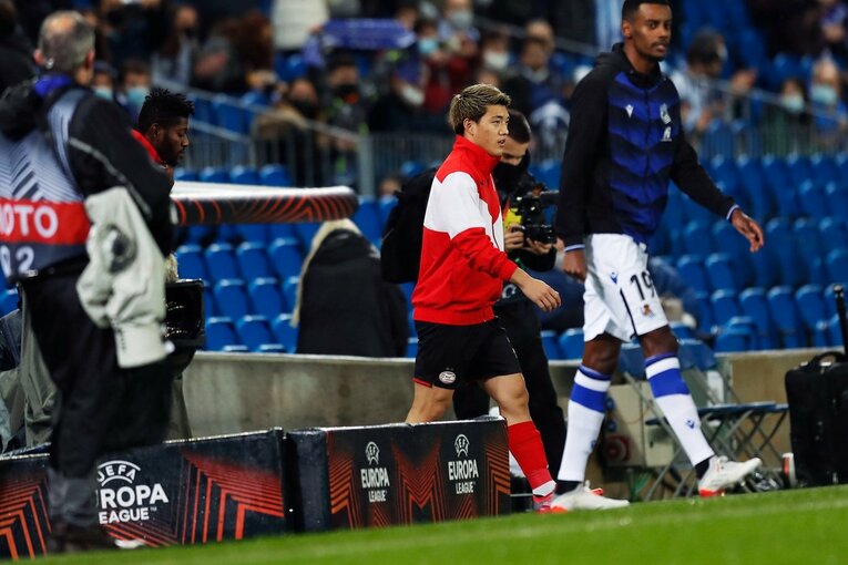 堂安律がPSVで得つつある信頼… 懐かしの“香川真司の元相棒”ゲッツェ、“89億円の価値”スペイン代表MFを撮って気づいたこと(9)