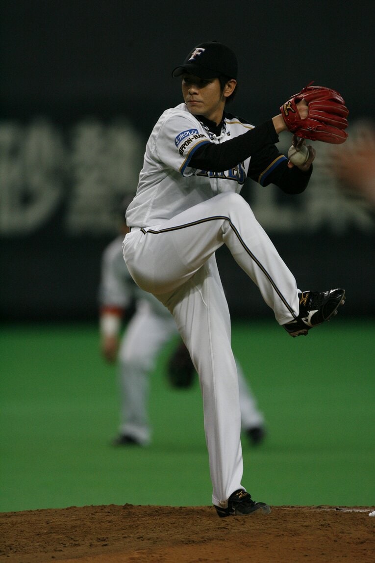 「水どう」の大ファンで知られる日本ハム投手コーチ・武田勝の現役時代　©Naoya Sanuki