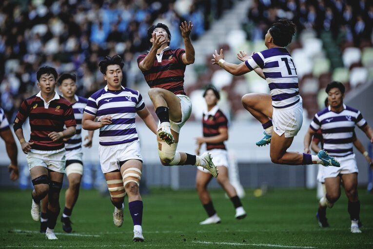 FB矢崎由高（早大2年）、WTB白井瑛人（明大1年）©︎Kiichi Matsumoto