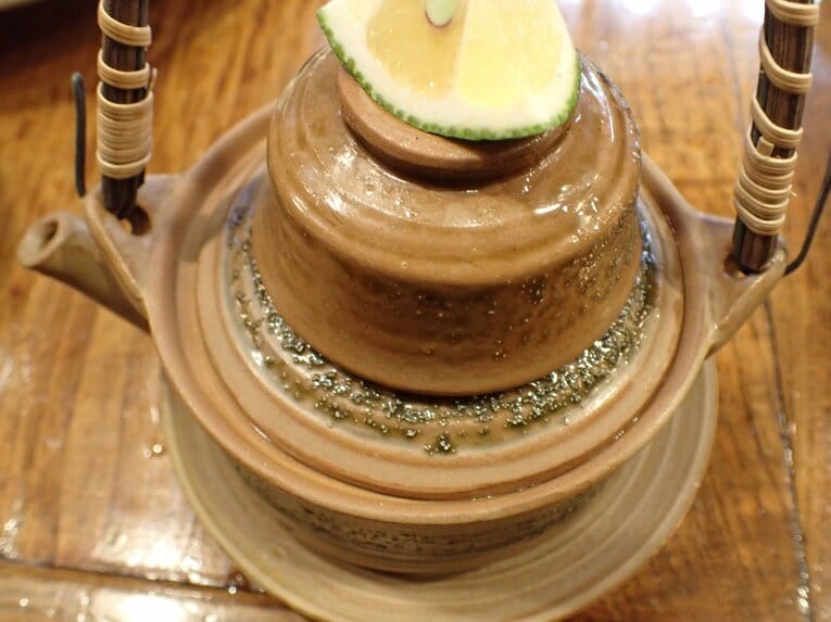 土瓶蒸し　©Essei Hara