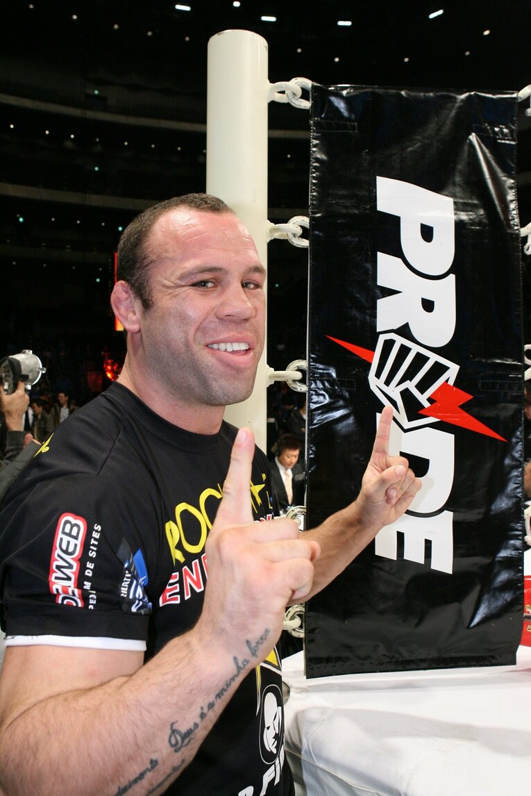 リングを下りたシウバは気さくな人柄で知られた　©Susumu Nagao