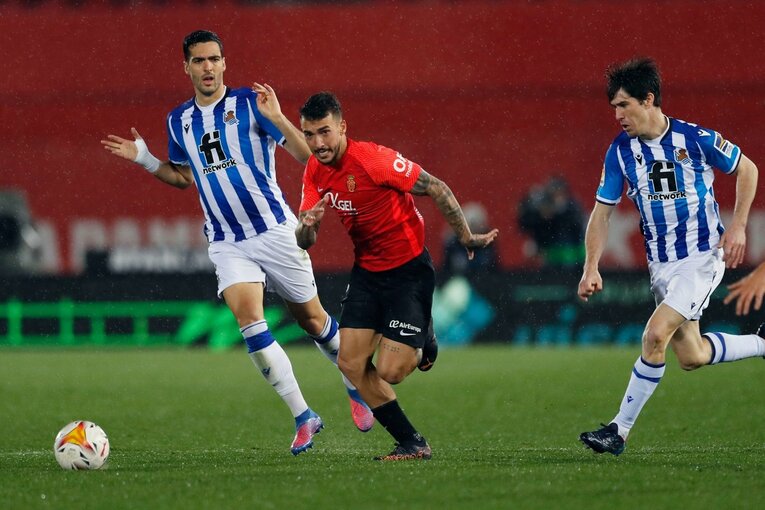 “クボが噛み合わない縦関係”に名手も同情？ 納得できない久保建英の表情、36歳ダビド・シルバの魔術〈撮影者の視点〉(29)