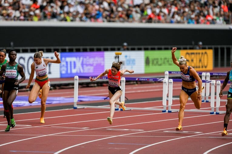 【東京世界陸上】100mハードル予選を走る中島ひとみ（長谷川体育施設）　©Nanae Suzuki