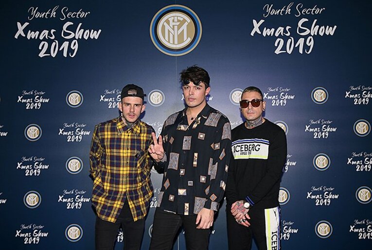 セリエAの“忘年会事情”が面白い。着こなしで「8点」の高評価は誰だ。(2)