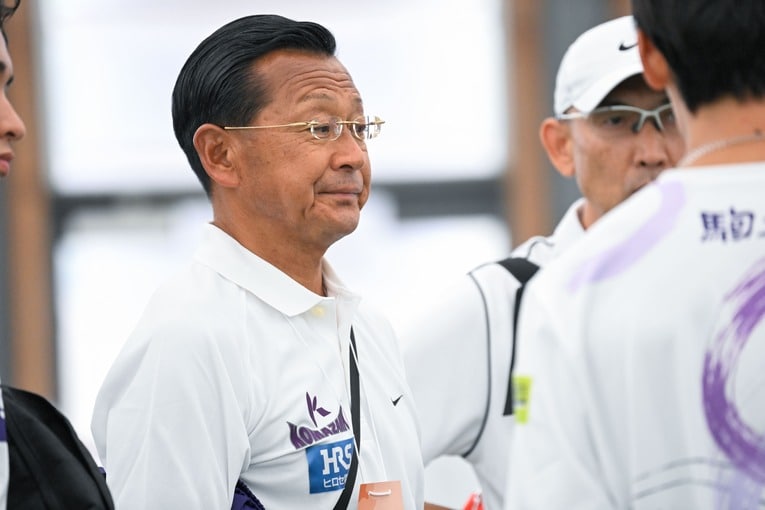 駒澤大の大八木総監督も平林を称えた　©Nanae Suzuki