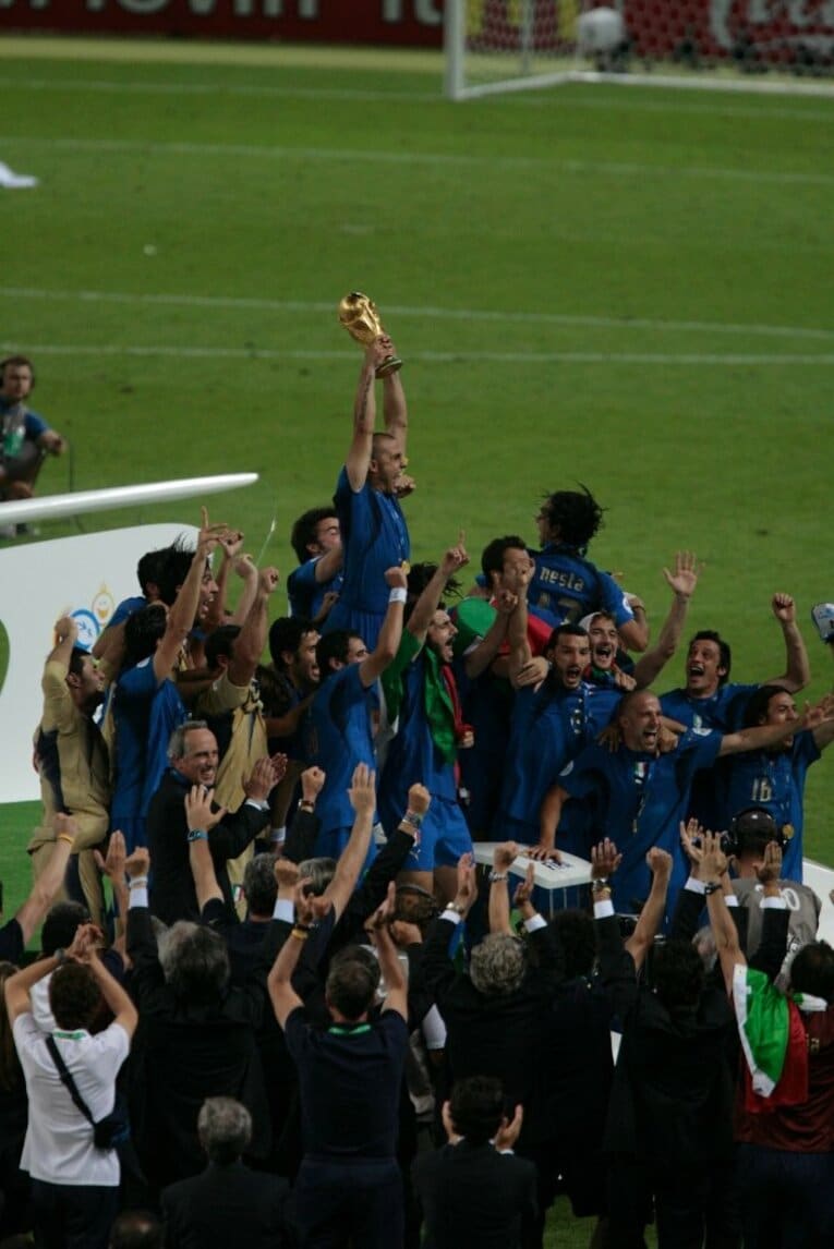 イタリア2大会連続W杯予選敗退の真相 「世界の破滅」と激怒ムードだった前回より、さらに深刻な問題は…〈欧州王者の急転落〉(14)