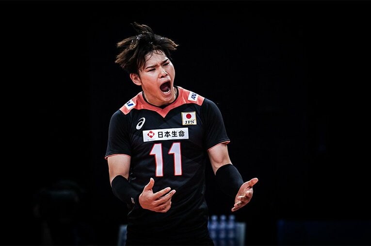 主将・石川祐希とともにチームで大きな期待を背負う西田有志。19年W杯で見せたような“爆発”を東京五輪の舞台でも見せられるか ／ photograph by FIVB