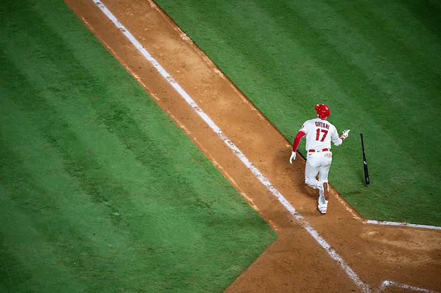 《大谷翔平という野球史の転換点》を私たちは目撃している… 満票MVPが「選考委員・データの価値観を覆す証明」である理由<Number Web> photograph by Nanae Suzuki