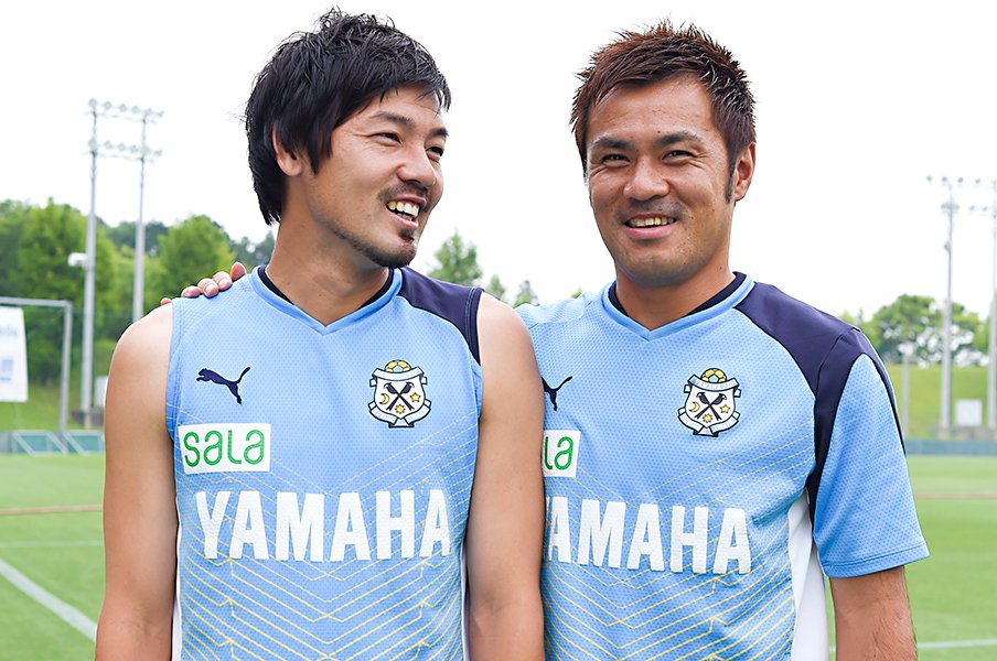 駒野友一と松井大輔の6月29日 南アフリカw杯が僕らを変えた サッカー日本代表 Number Web ナンバー