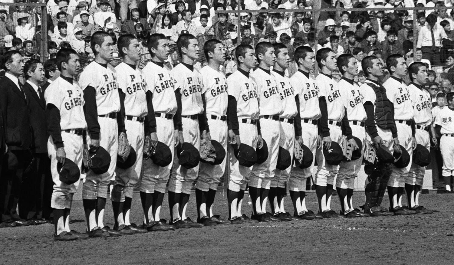 1987年センバツを制したPL学園。左端が立浪和義　©JIJI PRESS