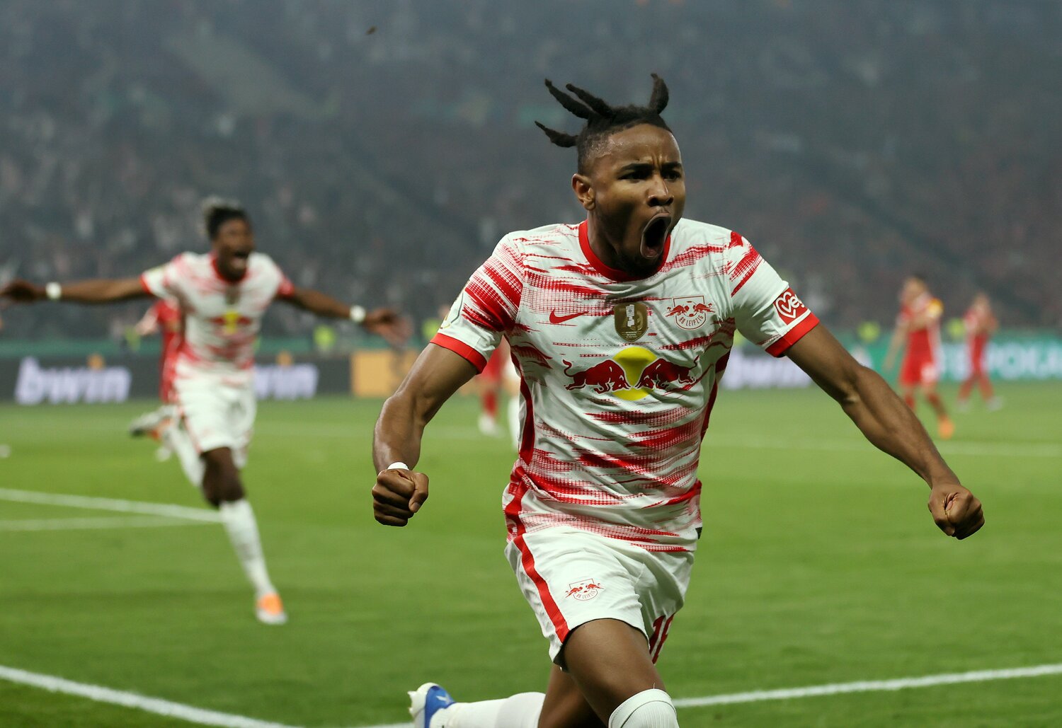 スピードスターのヌクンクは20得点・13アシストを記録した©Getty Images