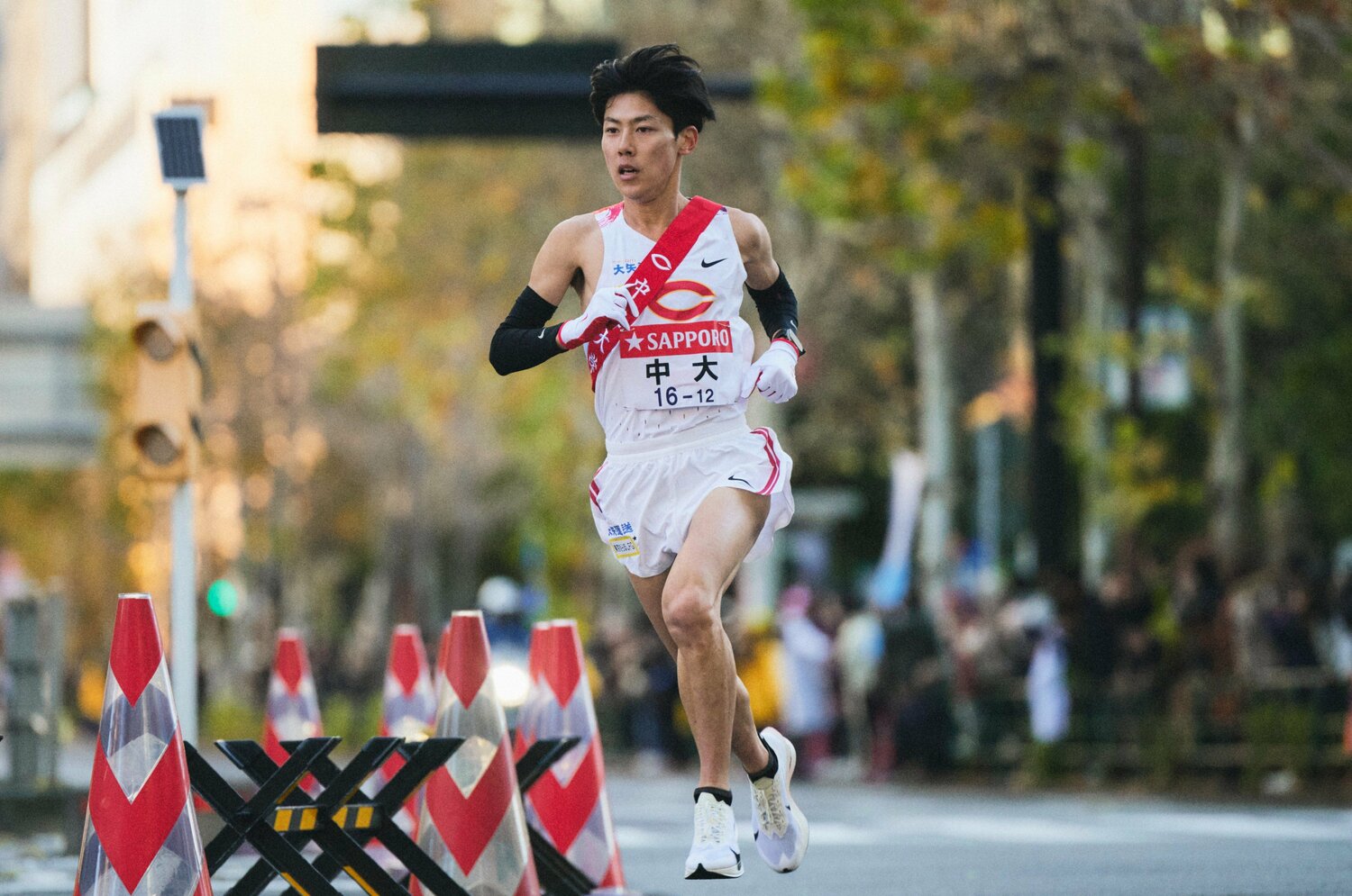 1区で兄・吉居大和を彷彿とさせる独走劇を見せた吉居駿恭 ©Yuki Suenaga