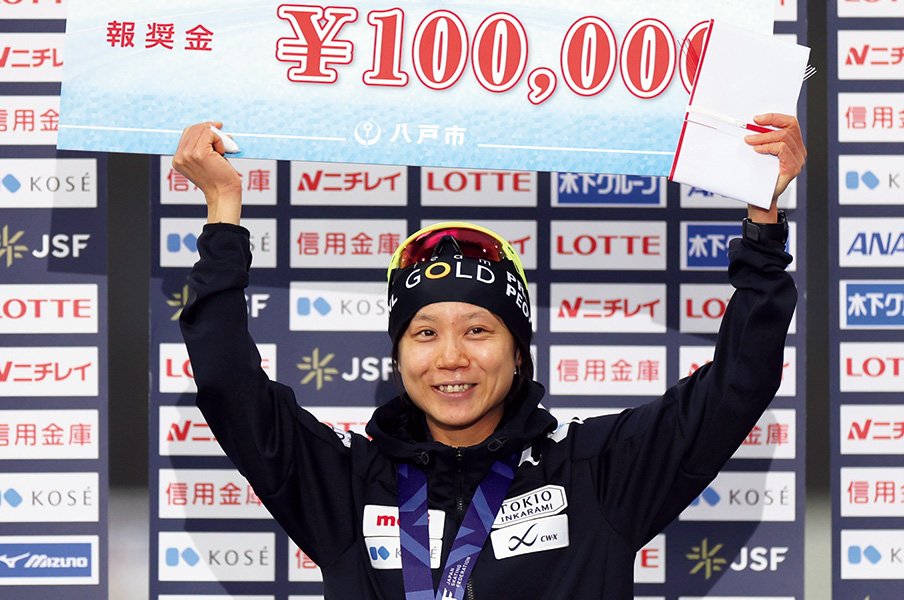 高木美帆「さらなるスピードを身につけ目指すは1500mの金メダル」＜Number Web＞ photograph by JIJI PRESS