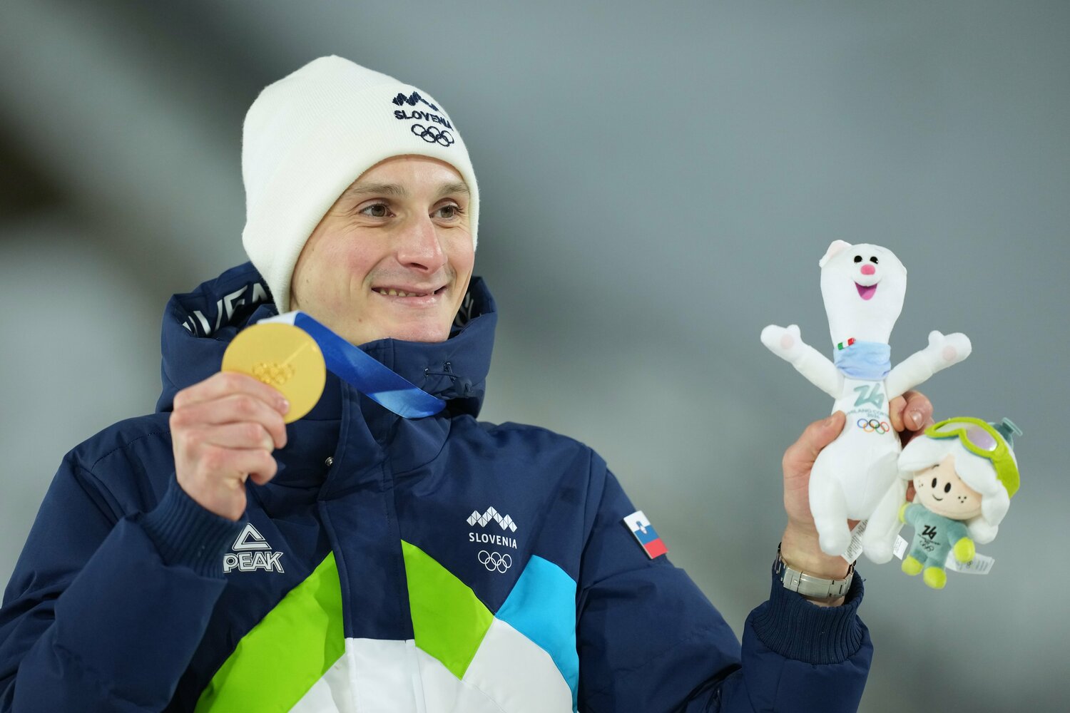 ラージヒルで金メダルを獲得したドメン。スロベニアジャンプ界では男子個人初の栄冠だった　©Tsutomu Kishimoto / JMPA