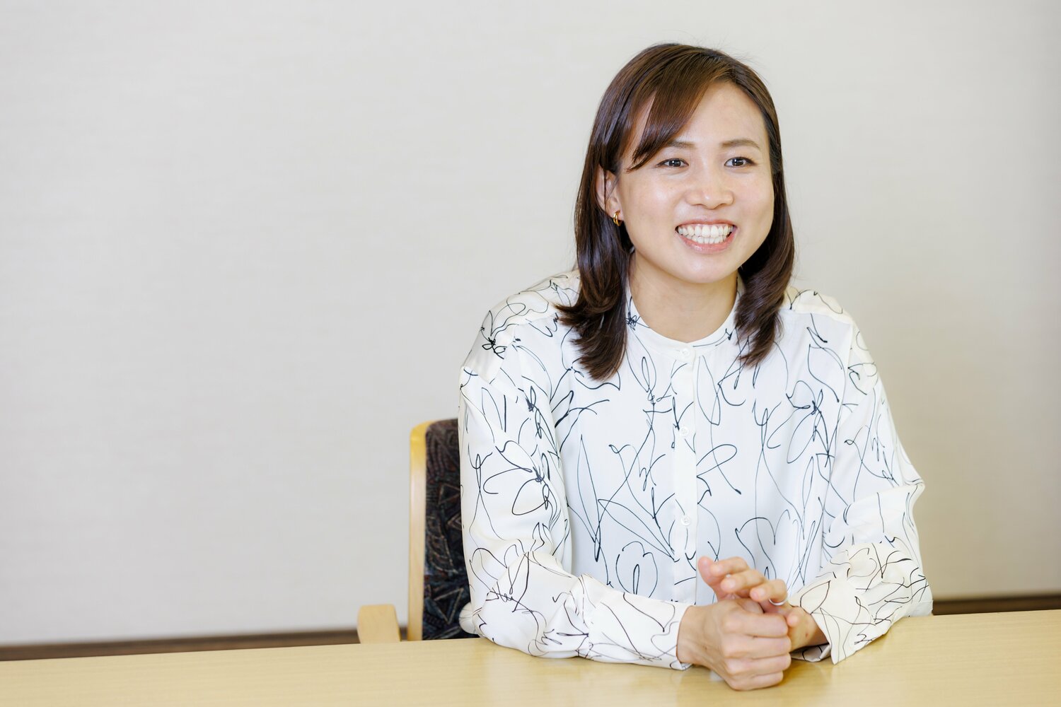 ©インタビューに答える平野早矢香さん　©Kiichi Matsumoto