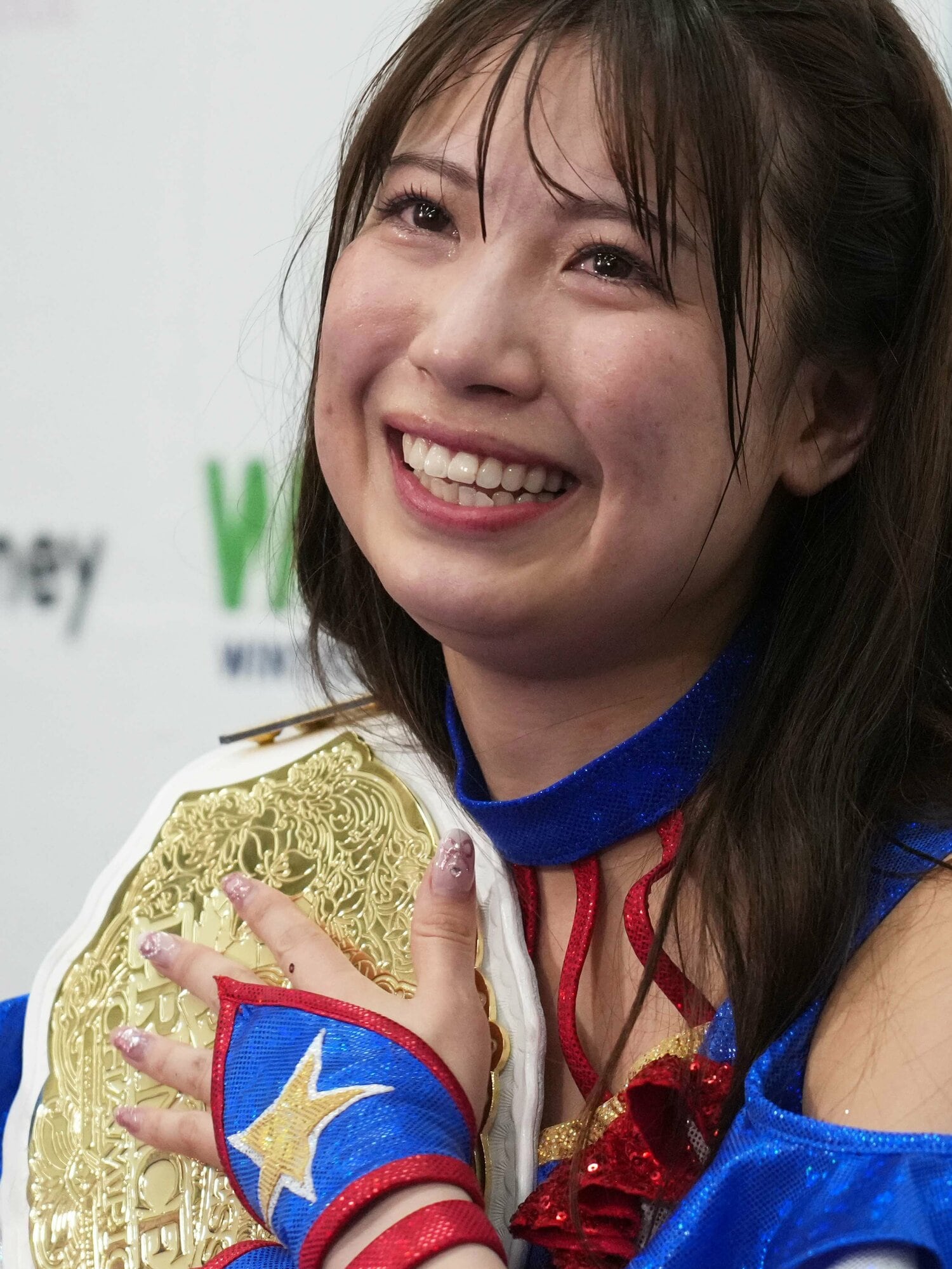 思いを語る荒井優希　©Essei Hara