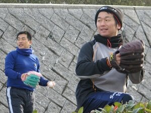 「引退発表の前夜に電話がありました」ヤクルト・石川雅規にレジェンド山本昌が贈る言葉「勝てる投手は突き詰める」「ヤフコメ気になりますよね、でも…」