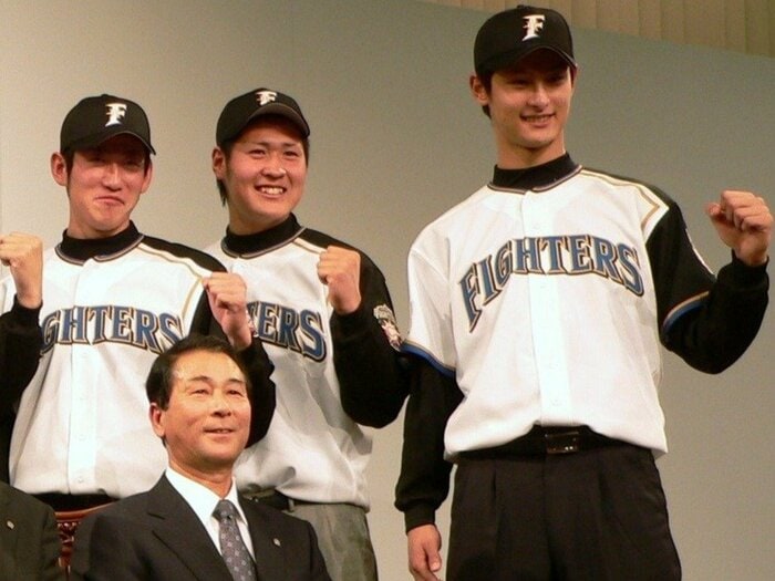 「謝罪会見をしたのも…」高田繁のGM初仕事は“問題児”だった大投手の入団交渉「一場問題があったからね」日本ハムで出会った“本当の天才”とは＜Number Web＞ photograph by JIJI PRESS