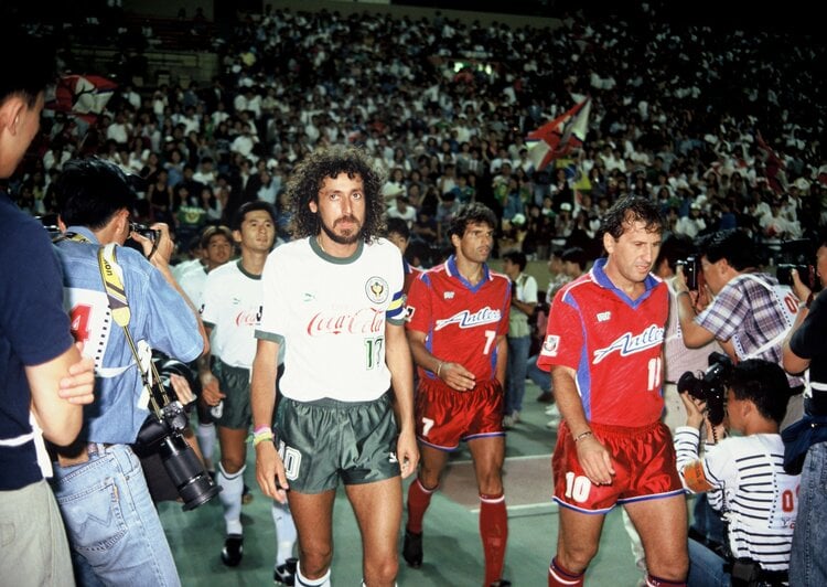 23歳カズとブラジルで対戦したんだ」懐かし名DFペレイラが語る“農場