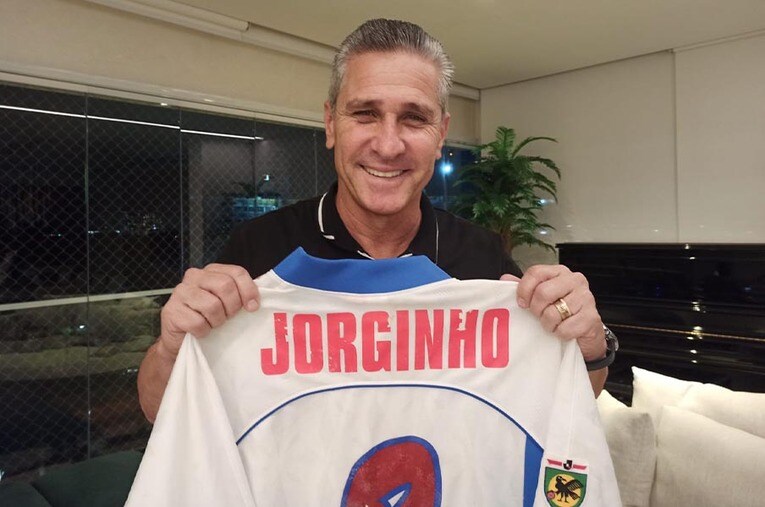 ブラジルでインタビューに応じてくれたジョルジーニョ ／ photograph by Hiroaki Sawada