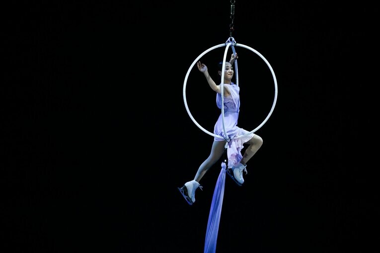 「母への永遠の愛を滑りたいな」浅田真央が明かすアイスショー『Everlasting33』に込めた“愛”「誰も見たことのない景色を届けたい」(102)